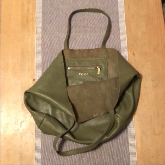 COPY - Cuyana Leather tote in Olive - Picture 4 of 6